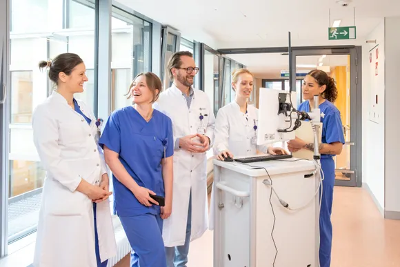 praenatalstation-und-wochenbettstation-mit-familienzimmer-(4f)