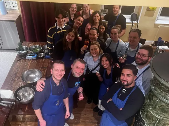 unser Team beim Weihnachtskochen