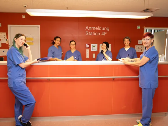 praenatalstation-und-wochenbettstation-mit-familienzimmer-(4f)