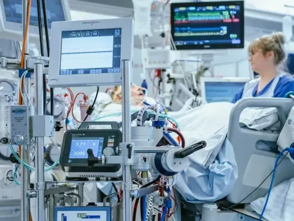 interdisziplinaere-intensivstation-(1h)