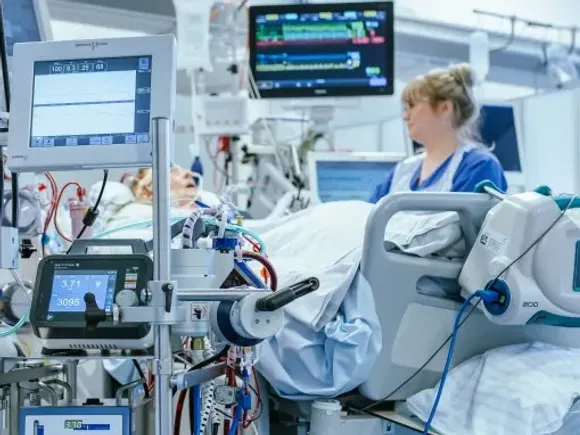 interdisziplinaere-postoperative-und-internistische-intensivstation-(1e)